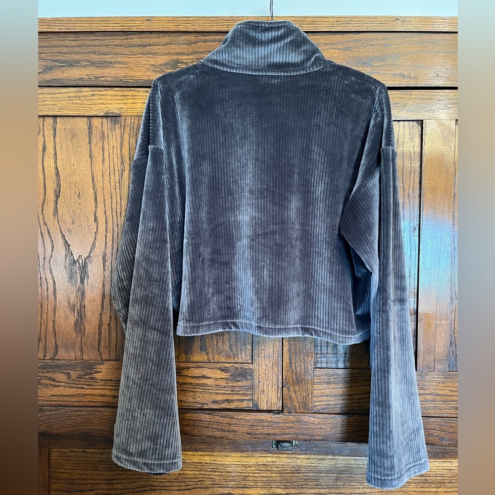 Fabletics Gray Plush Rib Half Zip Sweatshirt, Med… - image 7